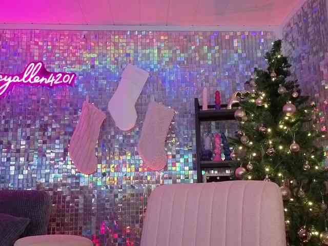 lucyallen4201 webcam