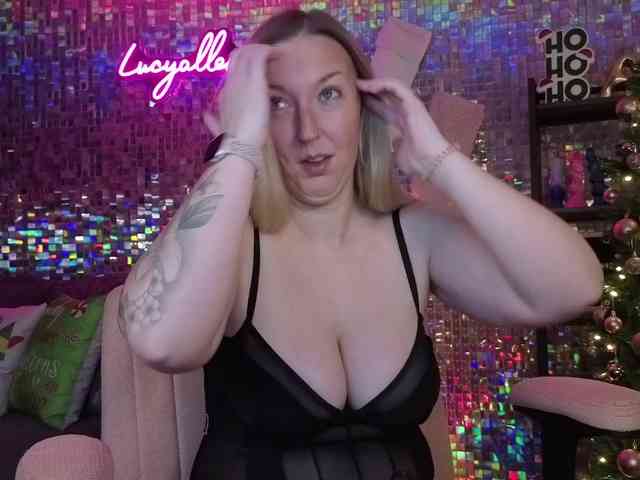 lucyallen4201 webcam