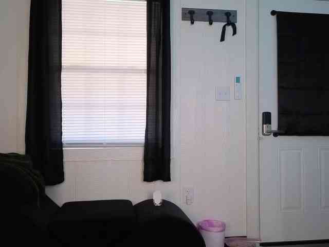 lucyallen4201 webcam