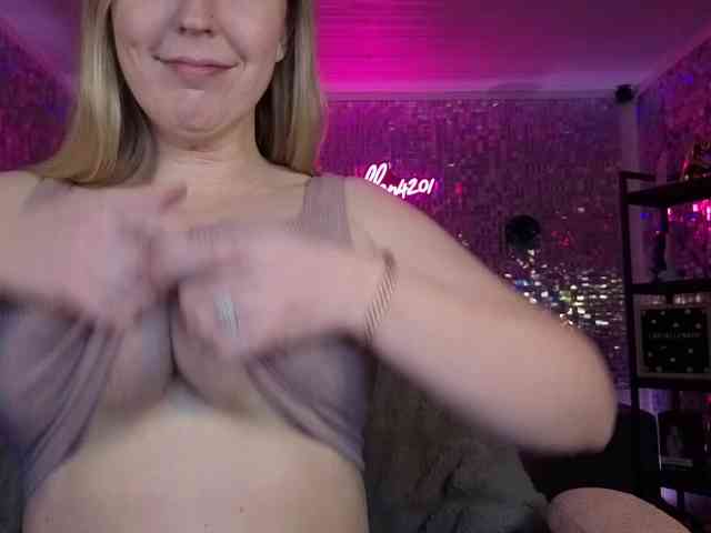 lucyallen4201 webcam