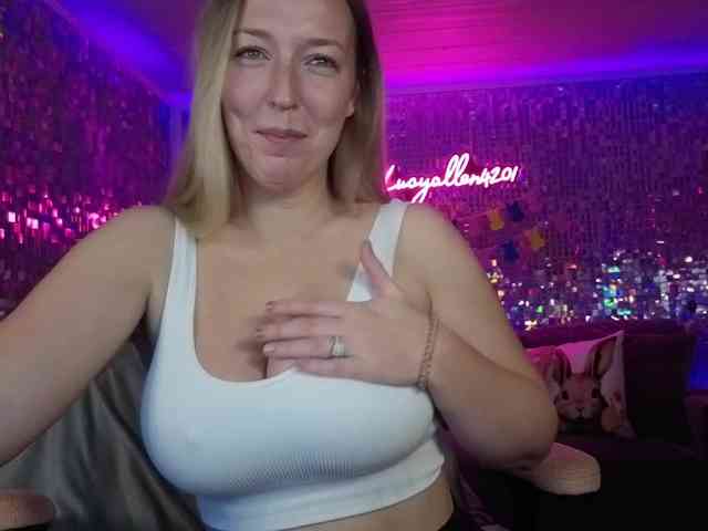 lucyallen4201 webcam