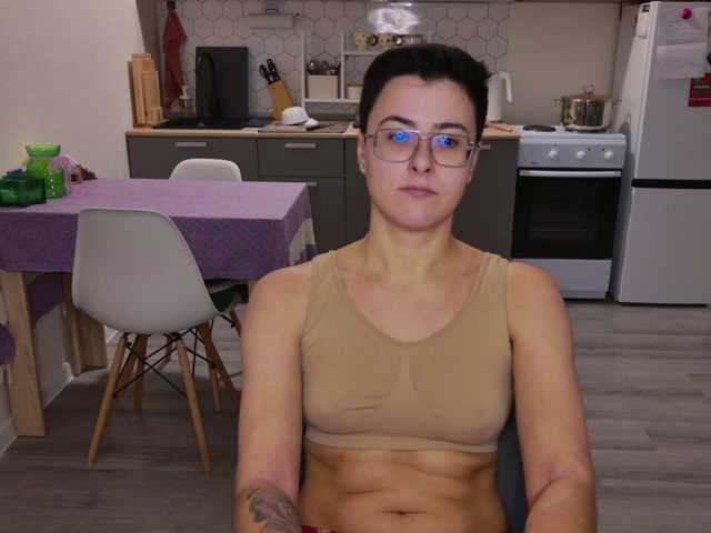 Sashanotfound's BongaCams show and profile