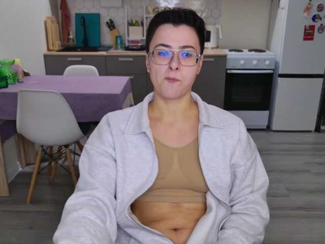 Sashanotfound's BongaCams show and profile