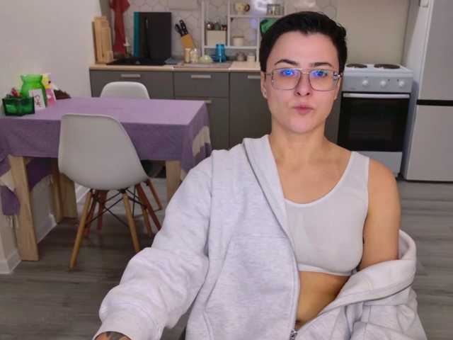 Sashanotfound Live Cam on BongaCams