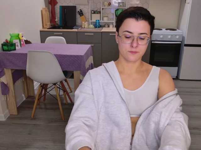 Sashanotfound's BongaCams show and profile