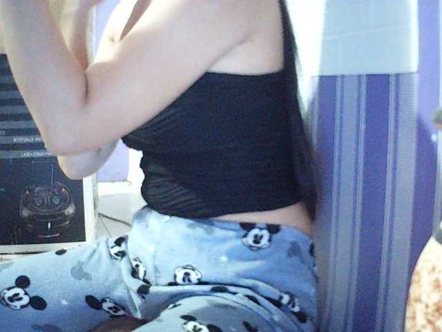 Asiansexy4ulove's BongaCams show and profile