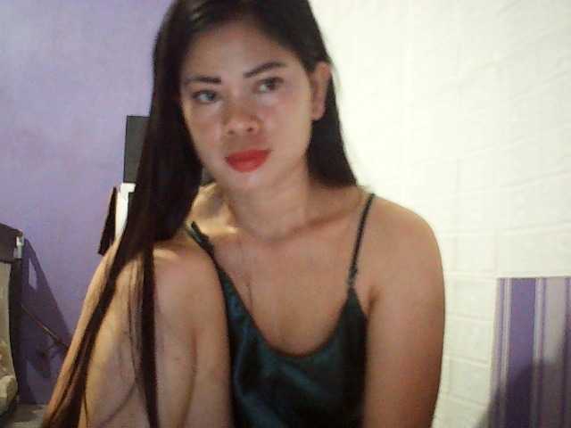 Asiansexy4ulove's BongaCams show and profile