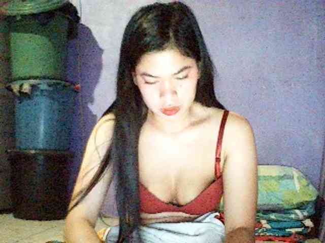 Asianpinay4ulove webcam