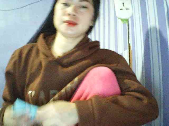 Asianpinay4ulove webcam