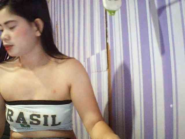 Asianpinay4ulove webcam