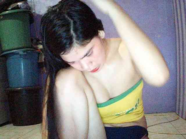 Asianpinay4ulove webcam