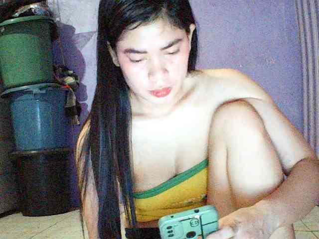 Asianpinay4ulove webcam
