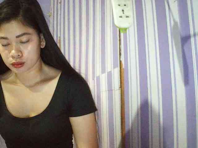 Asianpinay4ulove webcam