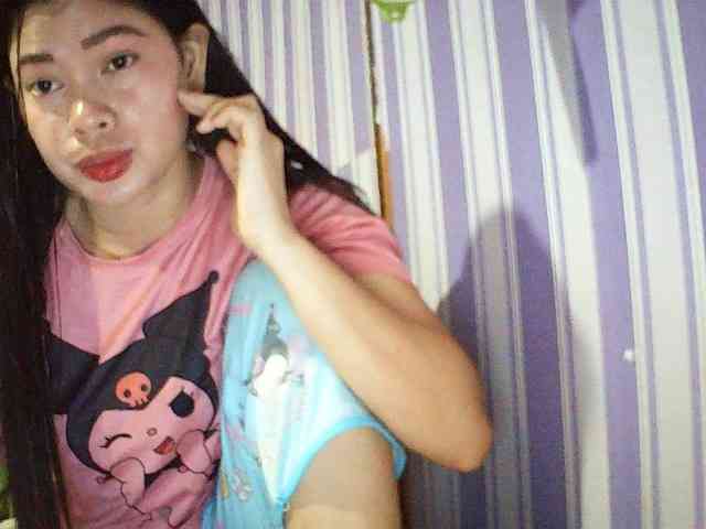 Asianpinay4ulove webcam