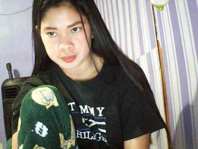 Asianpinay4ulove webcam