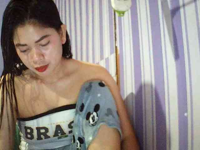 Asianpinay4ulove webcam