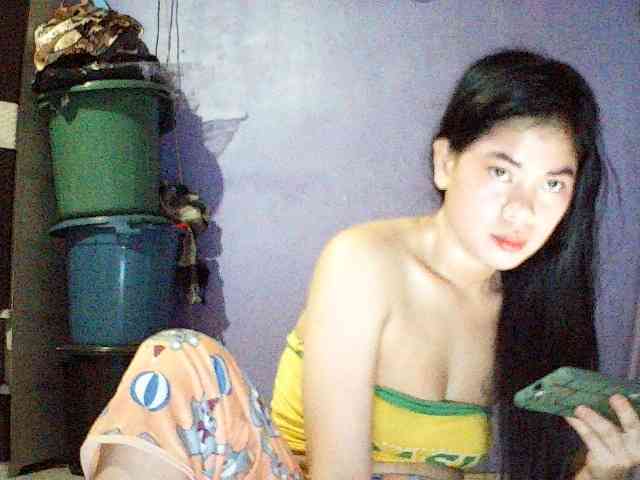 Asianpinay4ulove webcam