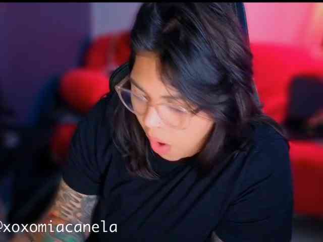 Miacanelaxo Miacanelaxo