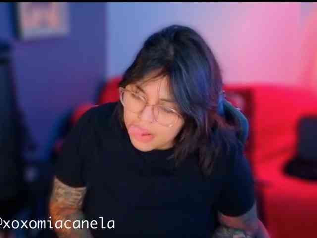 Miacanelaxo Miacanelaxo