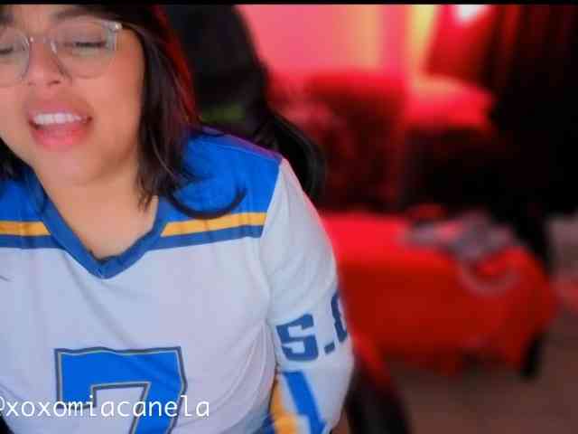 Miacanelaxo Miacanelaxo