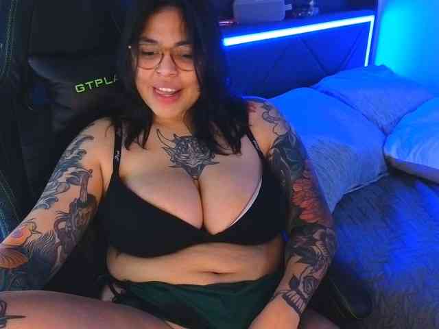 Miacanelaxo webcam