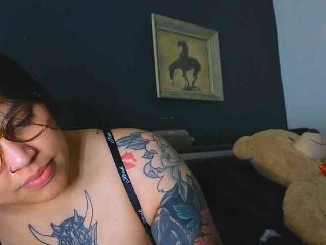Miacanelaxo webcam