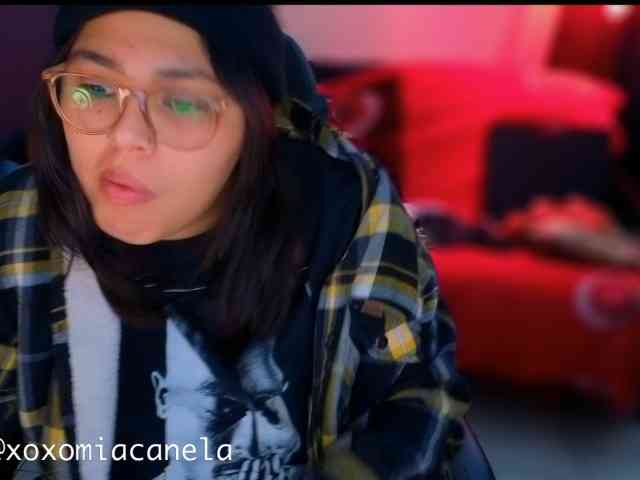 Miacanelaxo Miacanelaxo