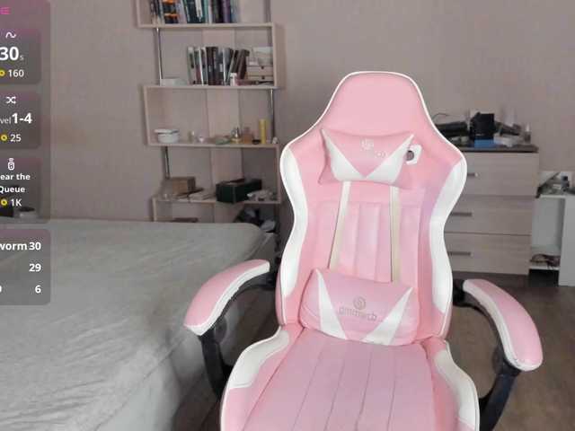 Sensetive-Mary's BongaCams show and profile