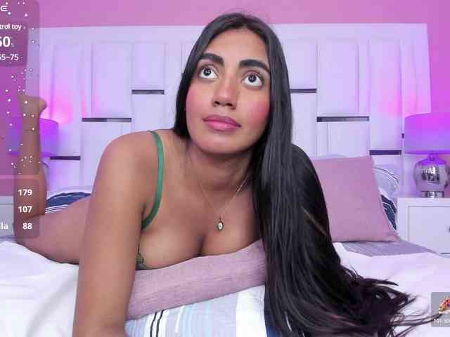 MaddieKurst webcam