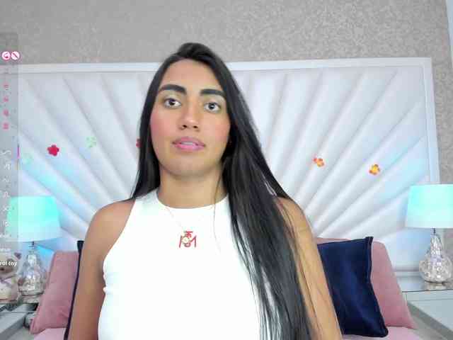 MaddieKurst webcam