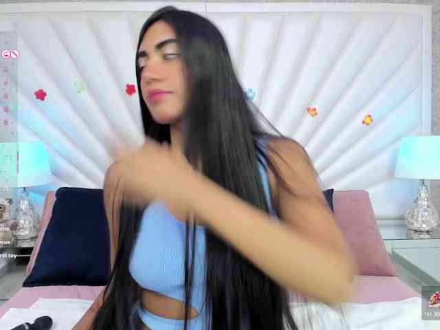 MaddieKurst webcam