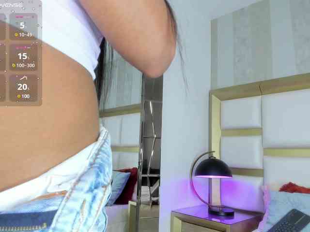 MaddieKurst webcam