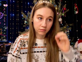 kiskaWEDNESDAY Porn Show