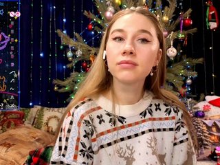 kiskaWEDNESDAY Porn Show