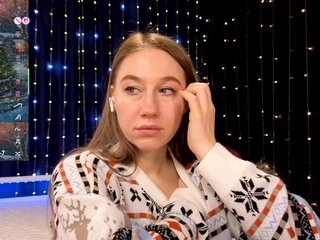 kiskaWEDNESDAY Porn Show