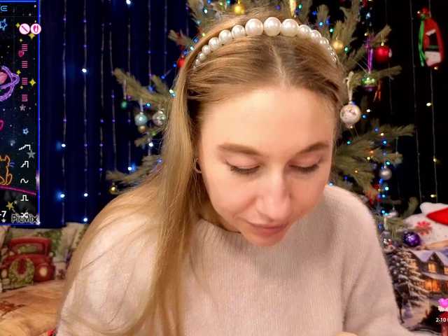 kiska-wansday07 — My dear men!!! Happy New Year! My name is Alice, Lovense and Domi work from 2 tk, my favorite vibration is 70!