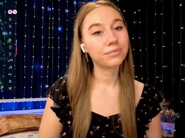 kiska-wansday07's BongaCams show and profile