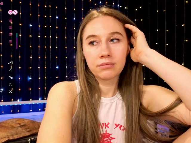 kiska-wansday07's BongaCams show and profile