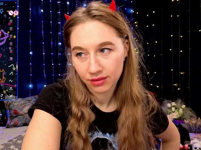 kiska-wansday07 live cam profile