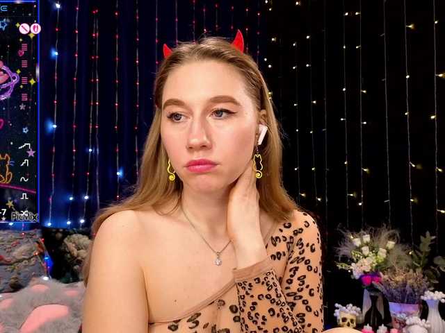 kiska-wansday07's BongaCams show and profile