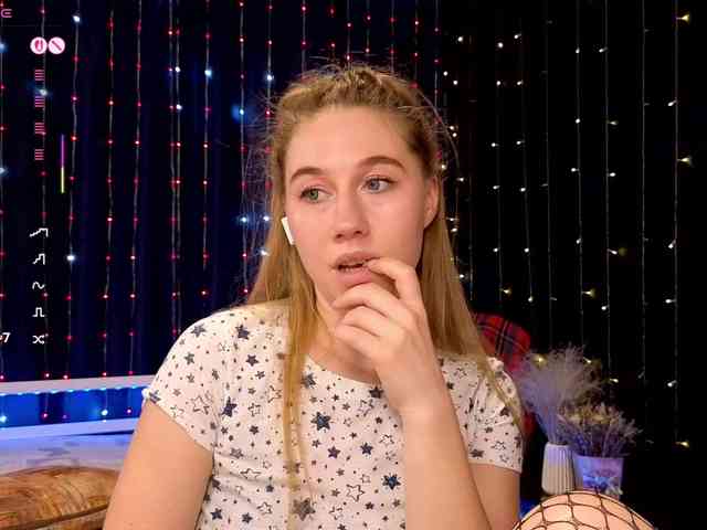 kiskaWEDNESDAY webcam