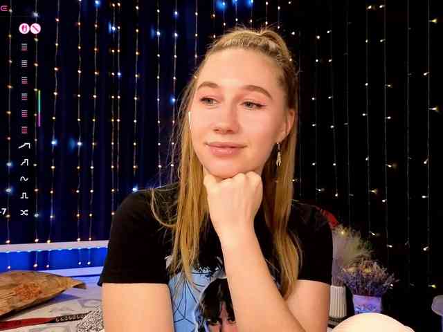 kiskaWEDNESDAY webcam