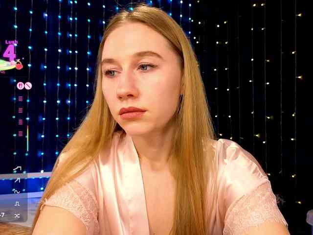 kiskaWEDNESDAY webcam