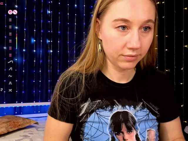 kiskaWEDNESDAY webcam