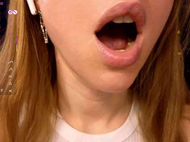 kiskaWEDNESDAY webcam