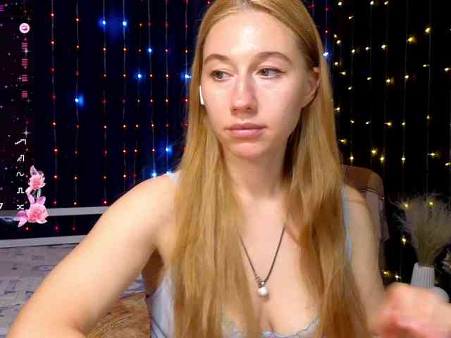 kiskaWEDNESDAY webcam
