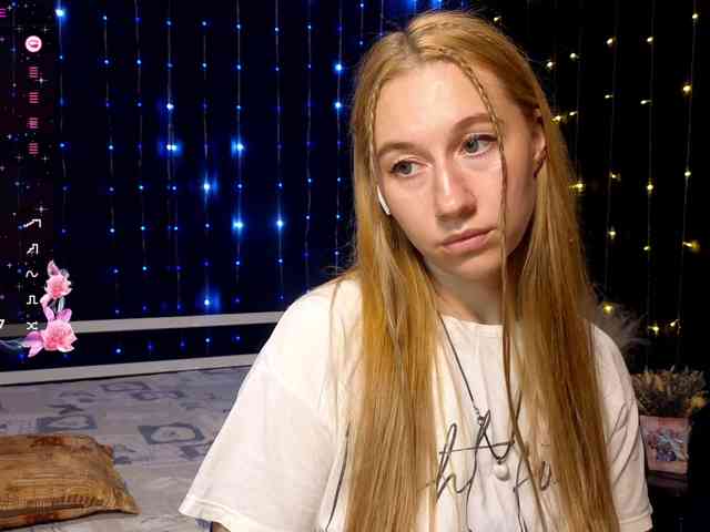 kiskaWEDNESDAY webcam