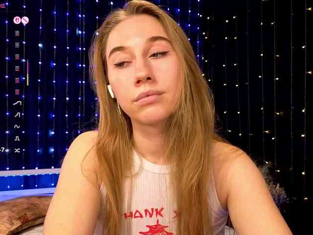 kiskaWEDNESDAY webcam