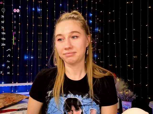 kiskaWEDNESDAY webcam