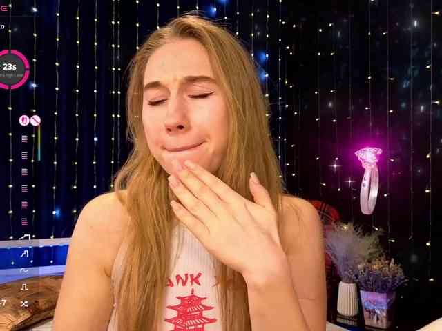 kiskaWEDNESDAY webcam